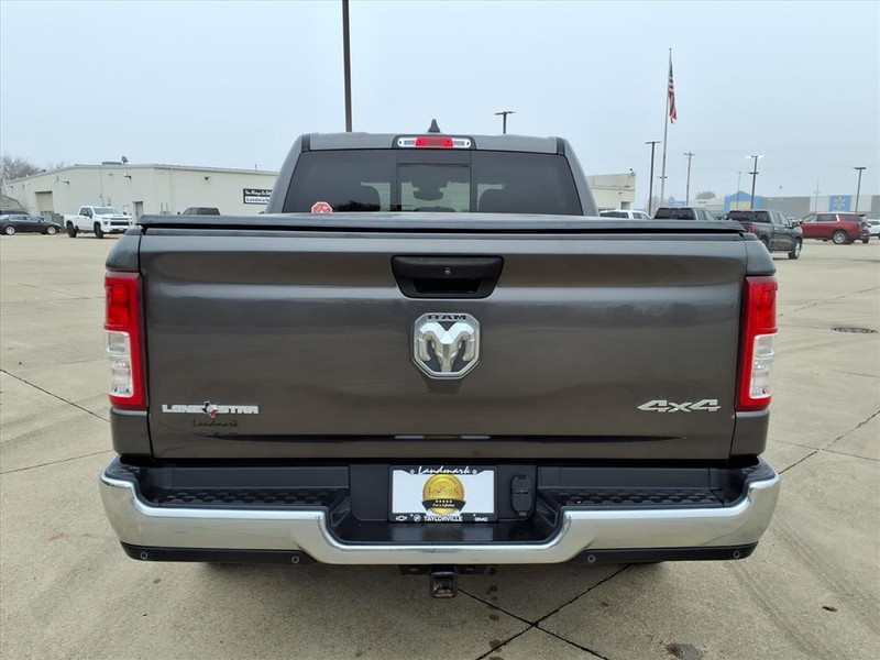 Ram 1500 Vehicle Full-screen Gallery Image 23