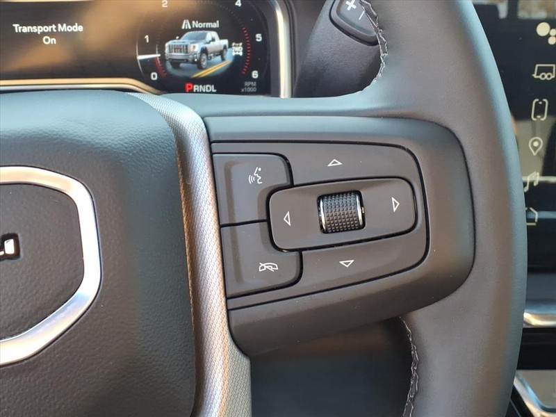 GMC Sierra 2500HD Vehicle Full-screen Gallery Image 12