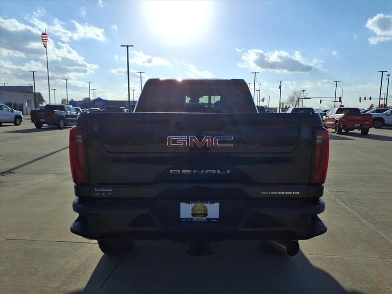 GMC Sierra 2500HD Vehicle Full-screen Gallery Image 19