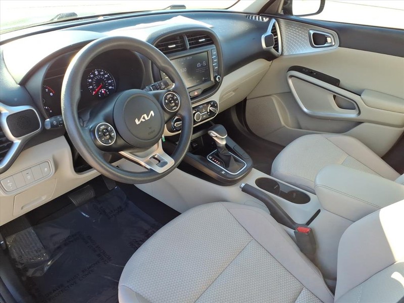Kia Soul Vehicle Full-screen Gallery Image 20