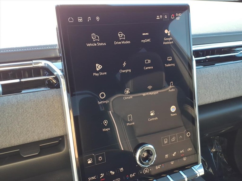 GMC Sierra EV Vehicle Full-screen Gallery Image 8