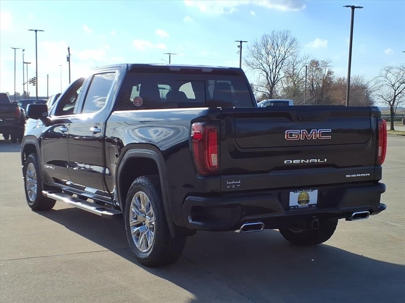GMC Sierra 1500 Vehicle Full-screen Gallery Image 3