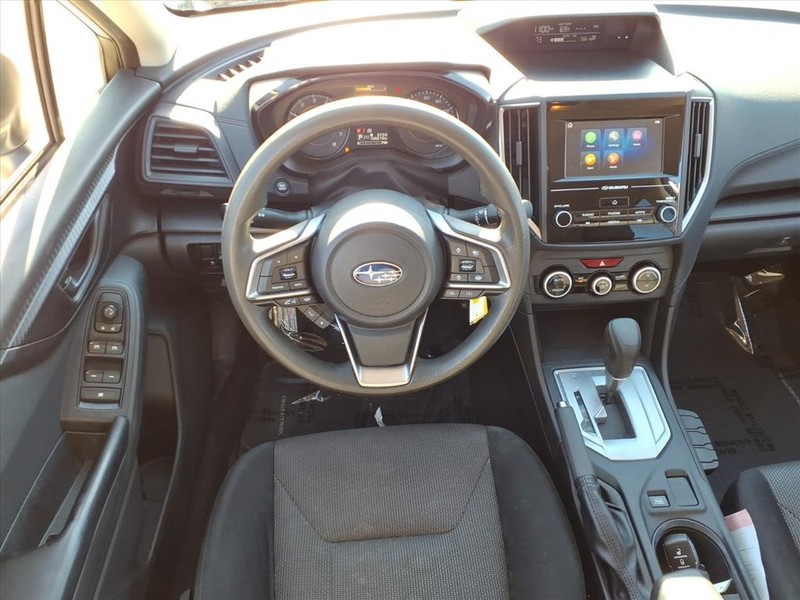 Subaru Crosstrek Vehicle Full-screen Gallery Image 9