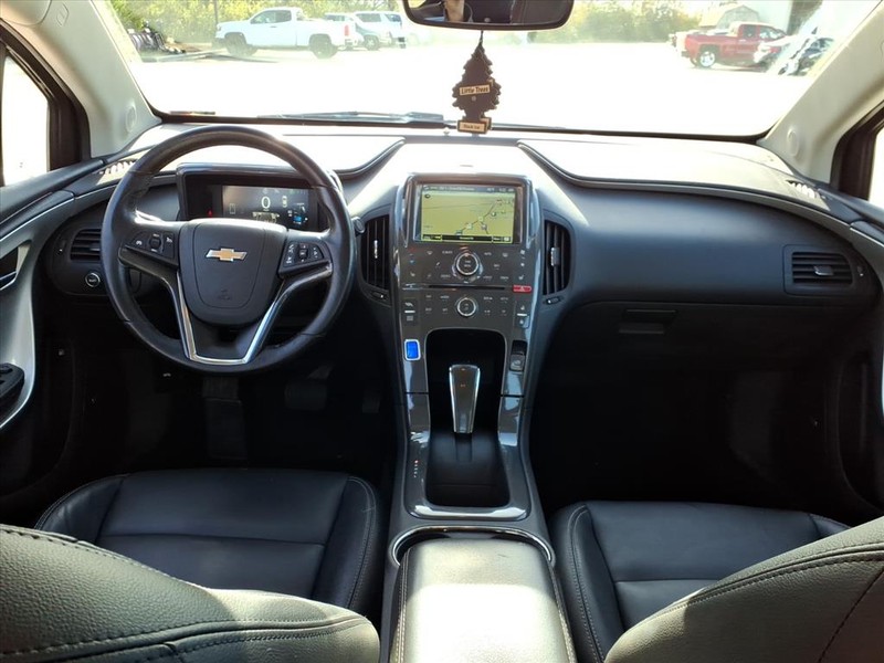 Chevrolet Volt Vehicle Full-screen Gallery Image 08