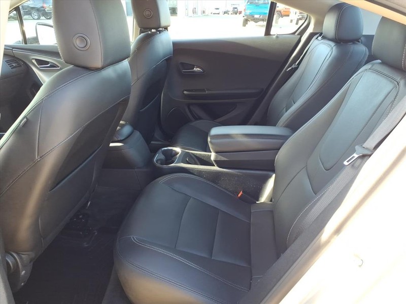 Chevrolet Volt Vehicle Full-screen Gallery Image 21