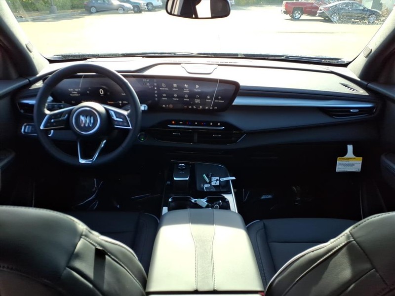 Buick Enclave Vehicle Full-screen Gallery Image 4