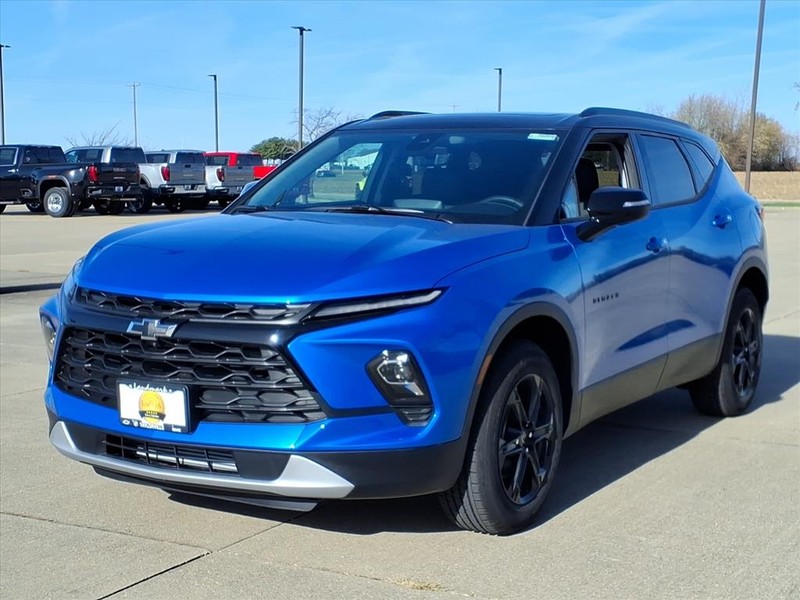 Chevrolet Blazer Vehicle Full-screen Gallery Image 2