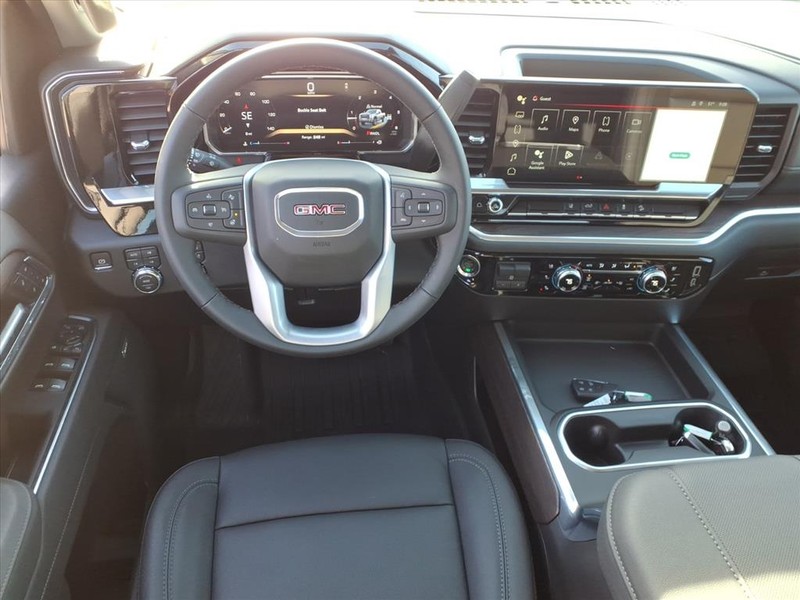 GMC Sierra 2500HD Vehicle Full-screen Gallery Image 5