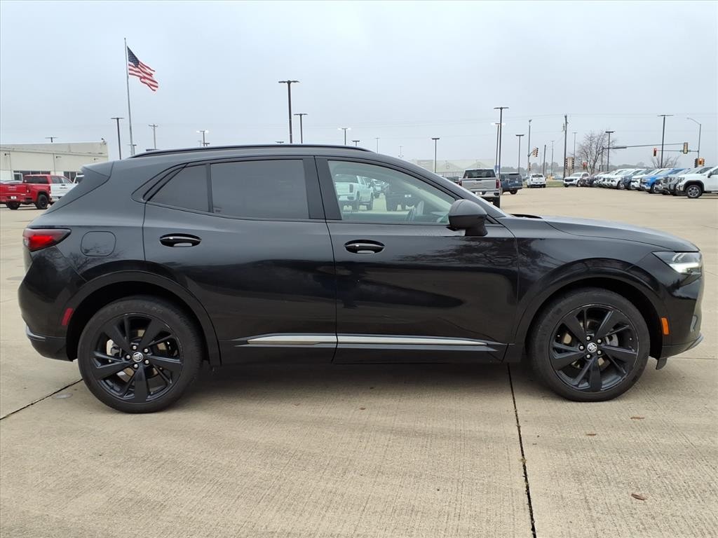 Buick Envision Vehicle Full-screen Gallery Image 5