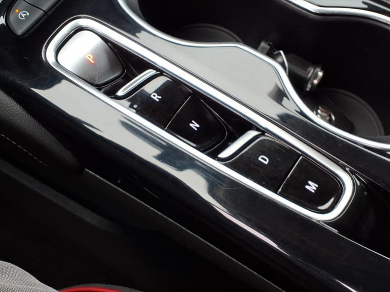 Buick Envision Vehicle Full-screen Gallery Image 16