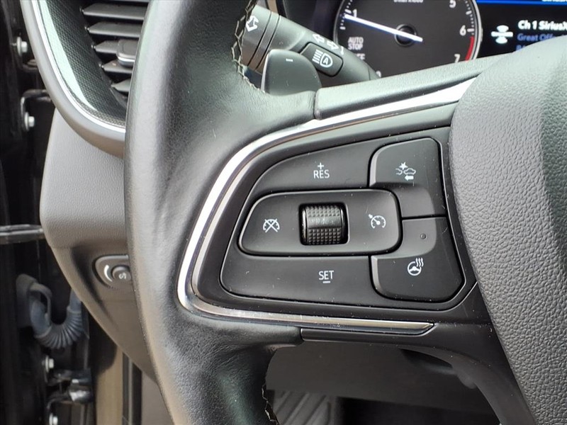 Buick Envision Vehicle Full-screen Gallery Image 17