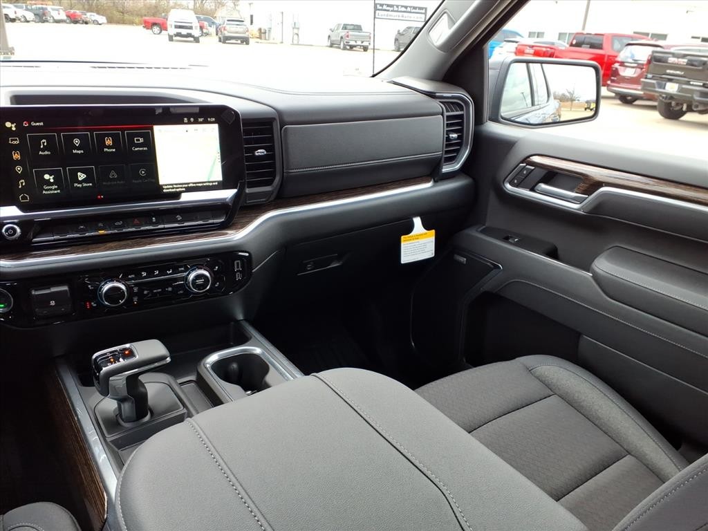 GMC Sierra 1500 Vehicle Full-screen Gallery Image 6