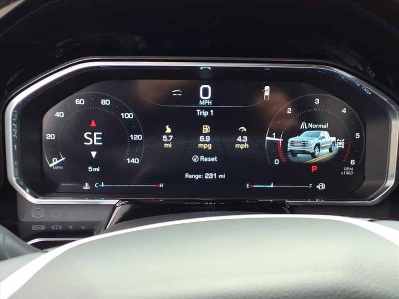 GMC Sierra 1500 Vehicle Full-screen Gallery Image 14