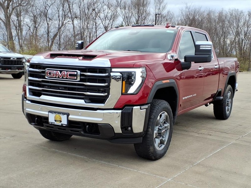 GMC Sierra 2500HD Vehicle Full-screen Gallery Image 2