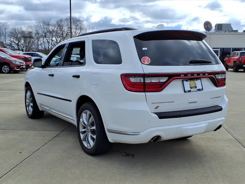 Dodge Durango Vehicle Full-screen Gallery Image 3