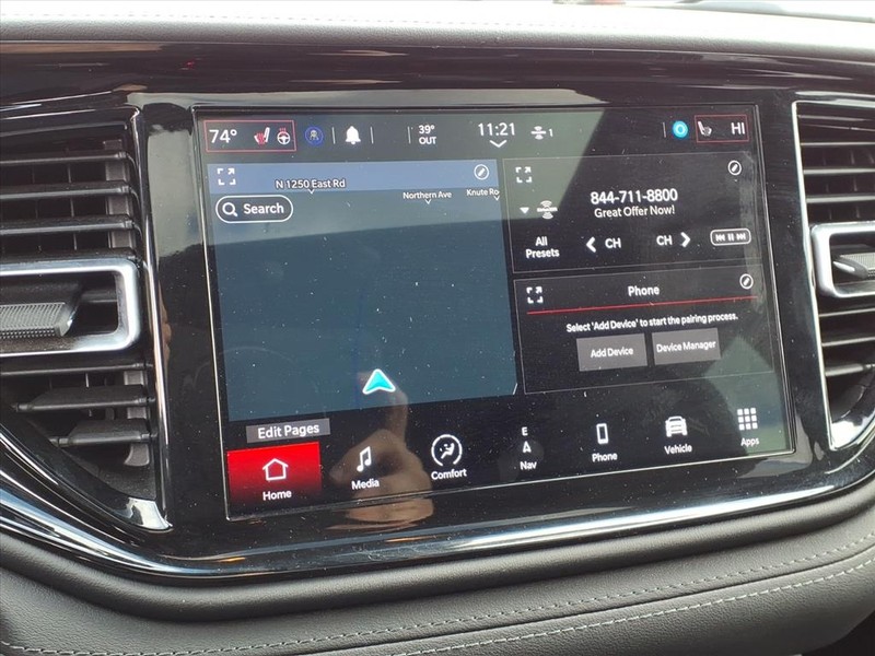 Dodge Durango Vehicle Full-screen Gallery Image 12