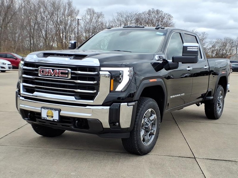 GMC Sierra 2500HD Vehicle Full-screen Gallery Image 2