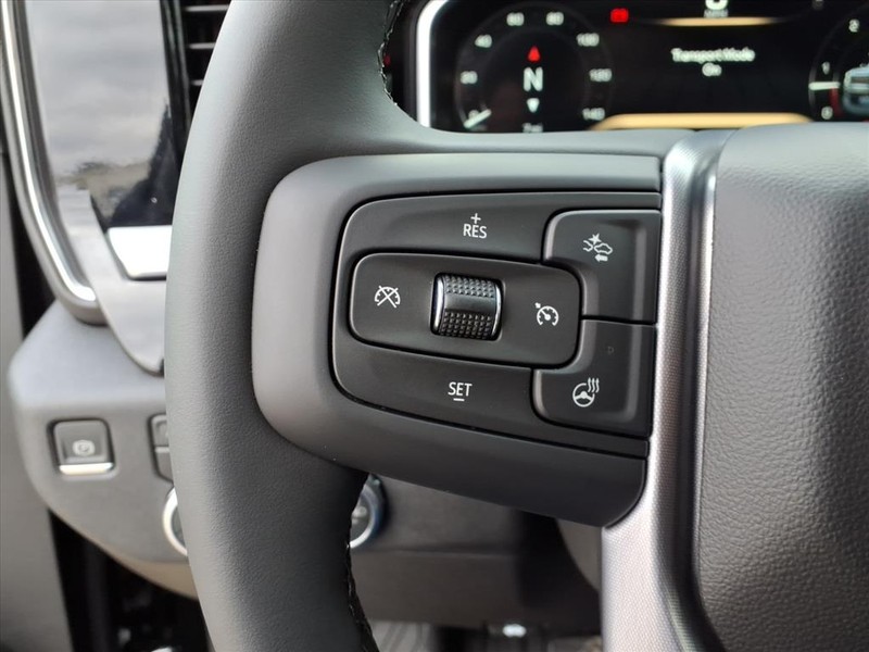 GMC Sierra 2500HD Vehicle Full-screen Gallery Image 11