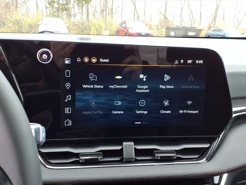 Chevrolet Equinox Vehicle Full-screen Gallery Image 8