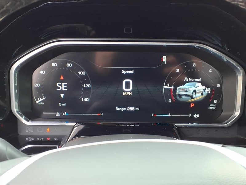 GMC Sierra 1500 Vehicle Full-screen Gallery Image 14