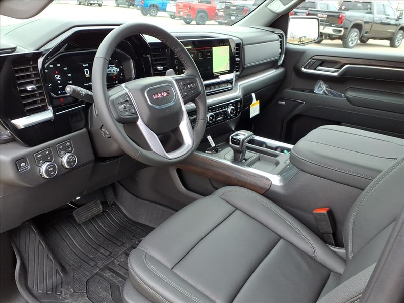 GMC Sierra 1500 Vehicle Full-screen Gallery Image 17