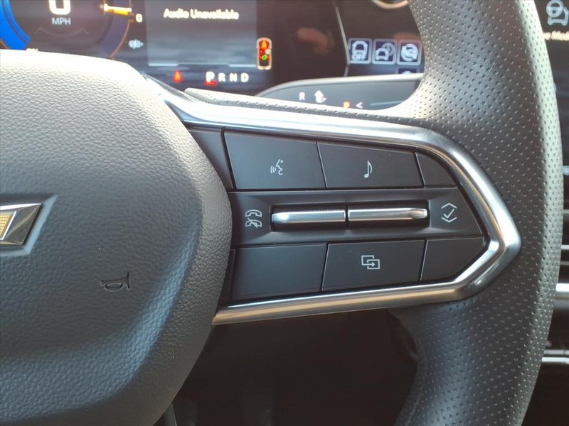 Chevrolet Equinox EV Vehicle Full-screen Gallery Image 12