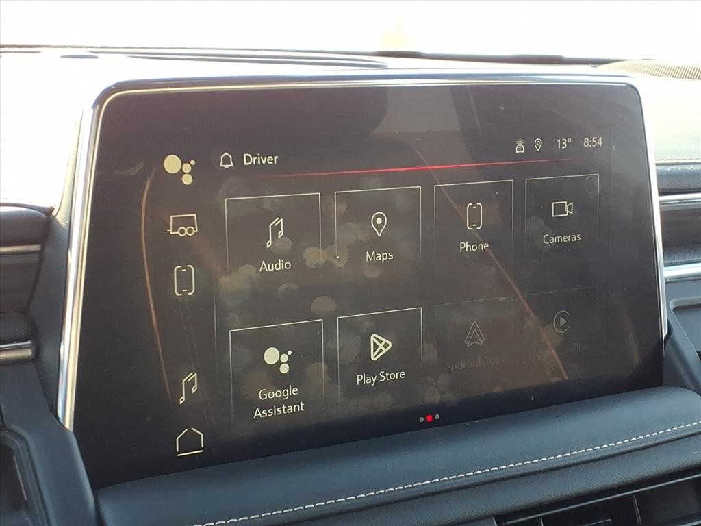 GMC Yukon Vehicle Full-screen Gallery Image 12