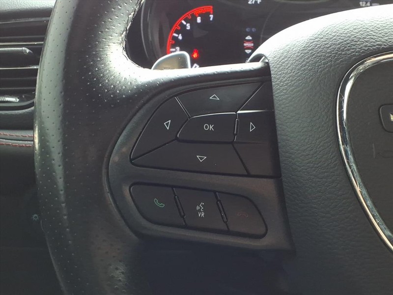 Dodge Durango Vehicle Full-screen Gallery Image 16