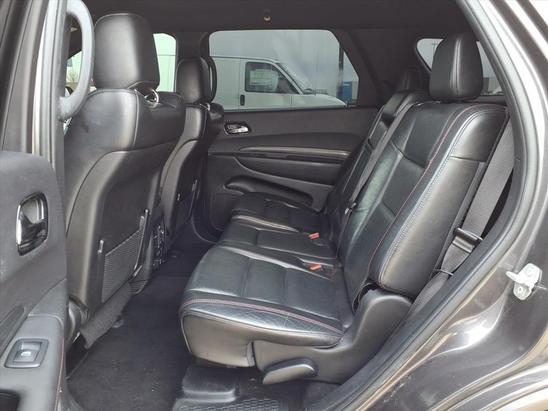 Dodge Durango Vehicle Full-screen Gallery Image 21