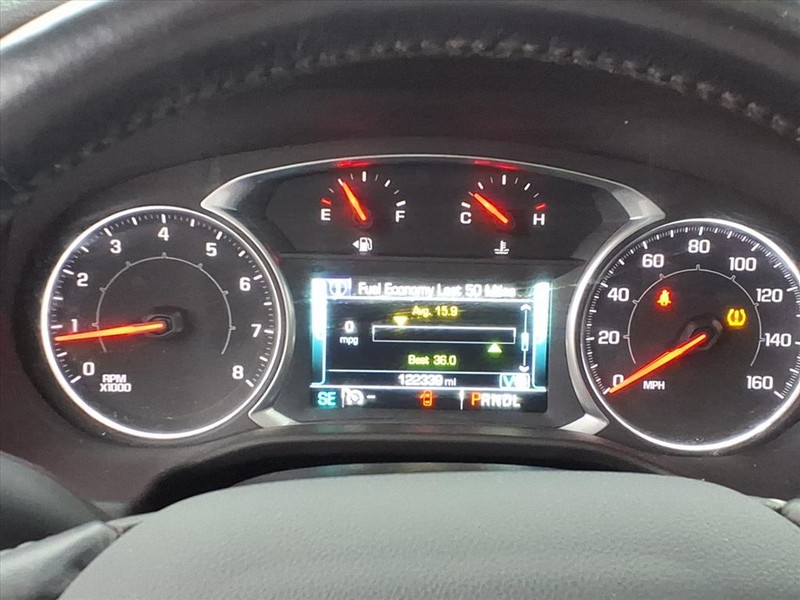 GMC Acadia Vehicle Full-screen Gallery Image 19