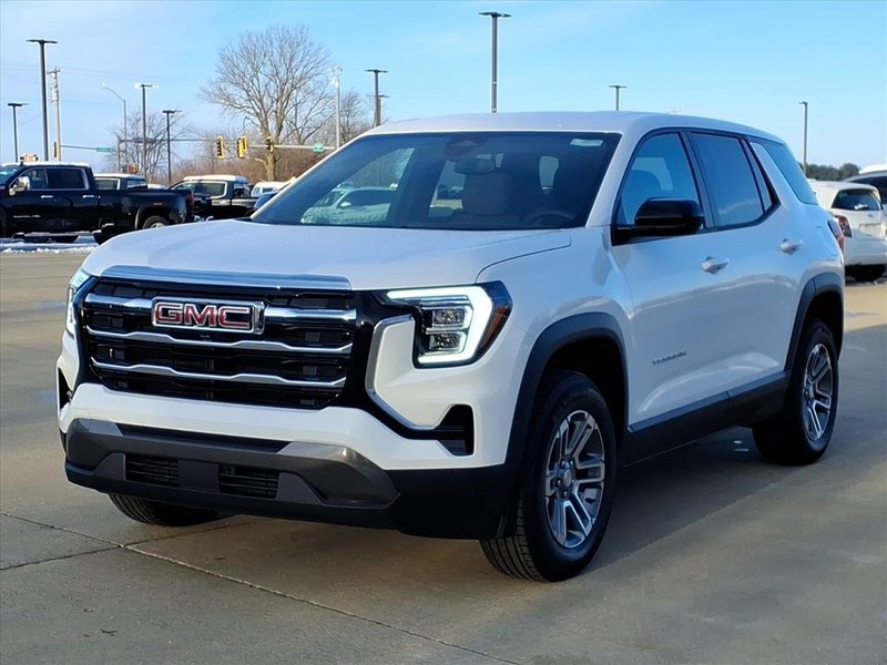 GMC Terrain Vehicle Full-screen Gallery Image 2