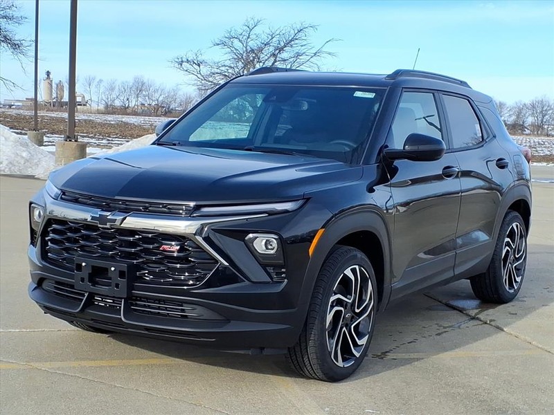 Chevrolet Trailblazer Vehicle Full-screen Gallery Image 2
