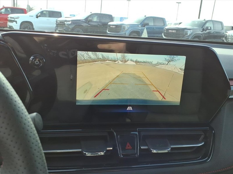 Chevrolet Trailblazer Vehicle Full-screen Gallery Image 9