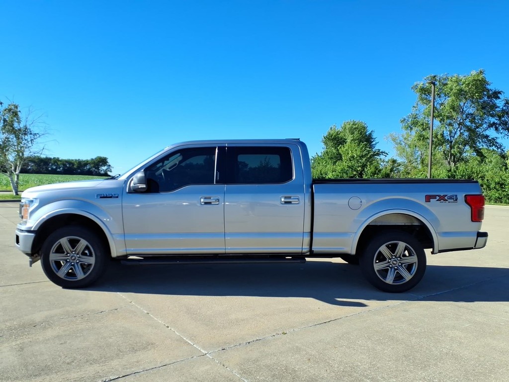 Ford F-150 Vehicle Full-screen Gallery Image 2