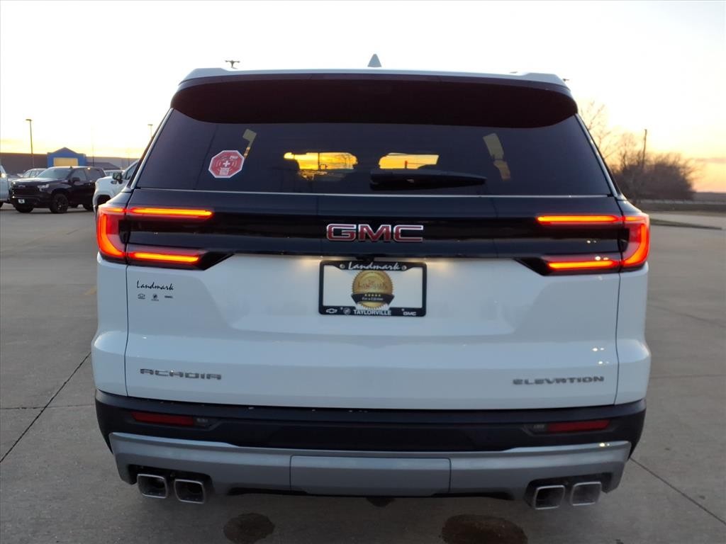 GMC Acadia Vehicle Full-screen Gallery Image 19