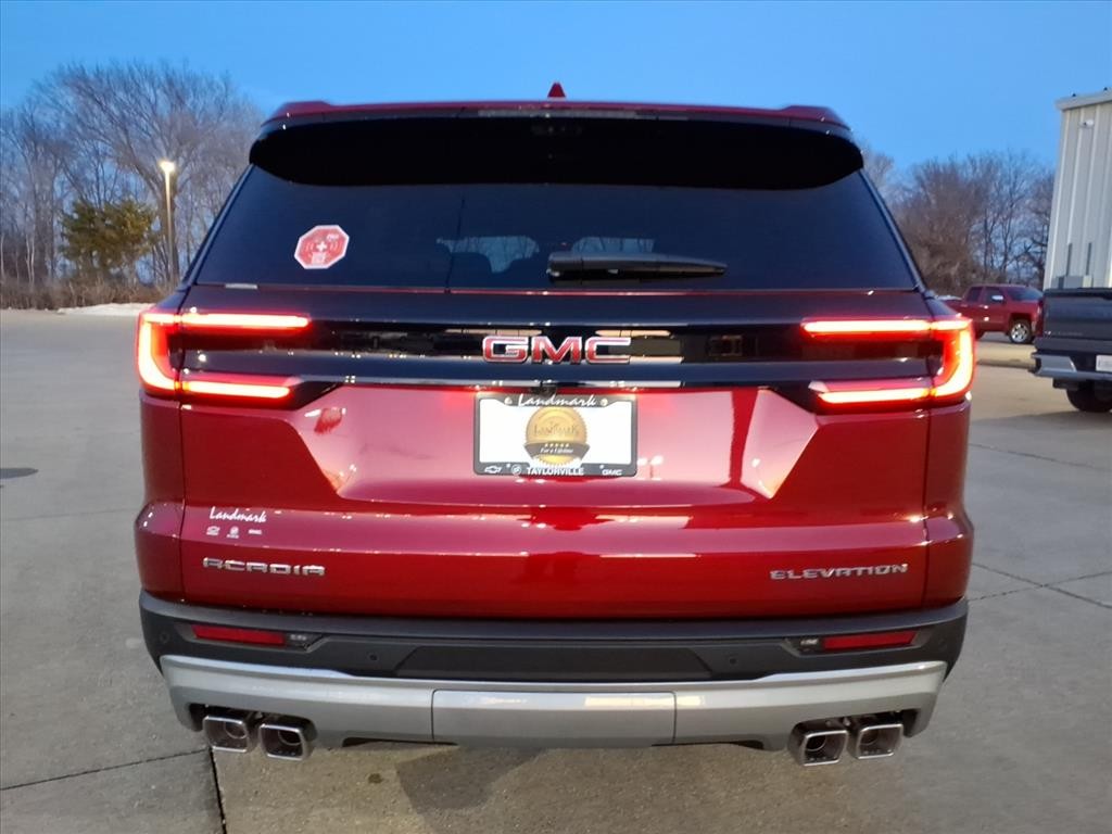 GMC Acadia Vehicle Full-screen Gallery Image 19