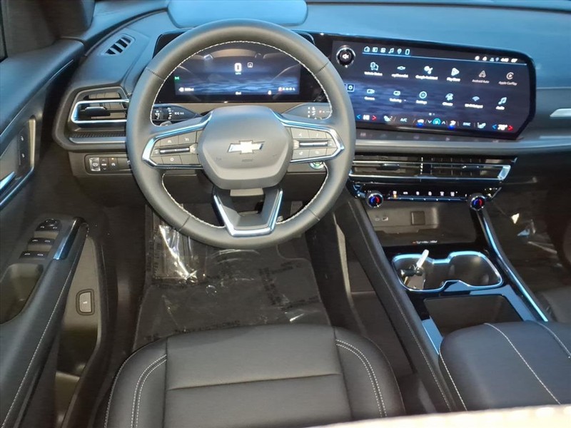 Chevrolet Traverse Vehicle Full-screen Gallery Image 5