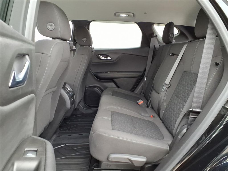 Chevrolet Blazer Vehicle Full-screen Gallery Image 22