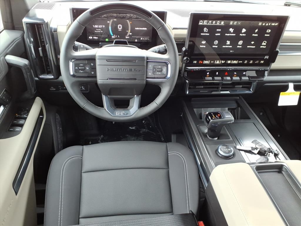 GMC HUMMER EV Vehicle Full-screen Gallery Image 5