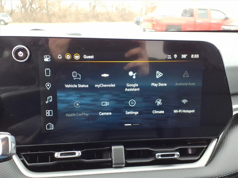 Chevrolet Equinox Vehicle Full-screen Gallery Image 8