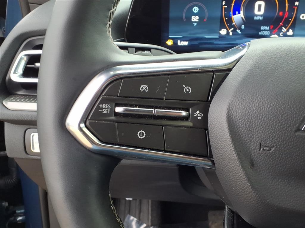 Chevrolet Traverse Vehicle Full-screen Gallery Image 15