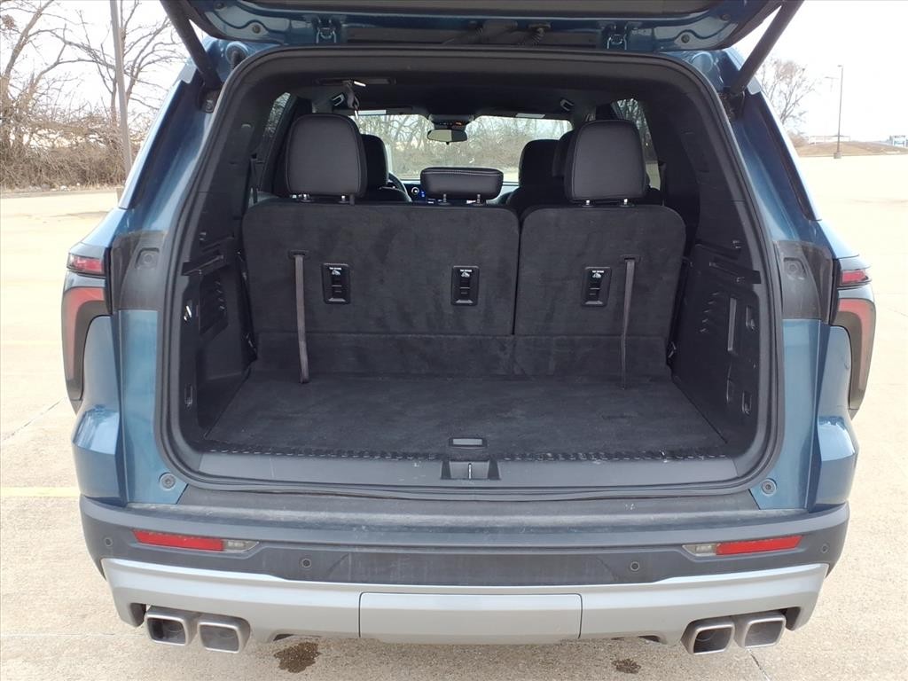 Chevrolet Traverse Vehicle Full-screen Gallery Image 22