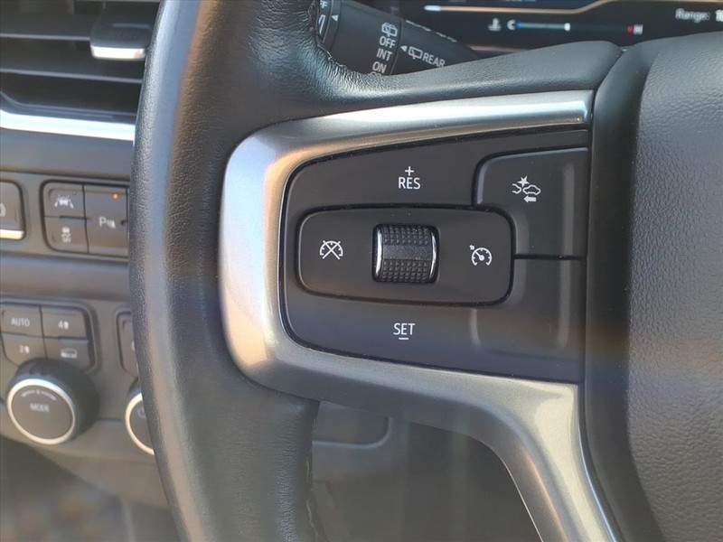 Chevrolet Tahoe Vehicle Full-screen Gallery Image 16