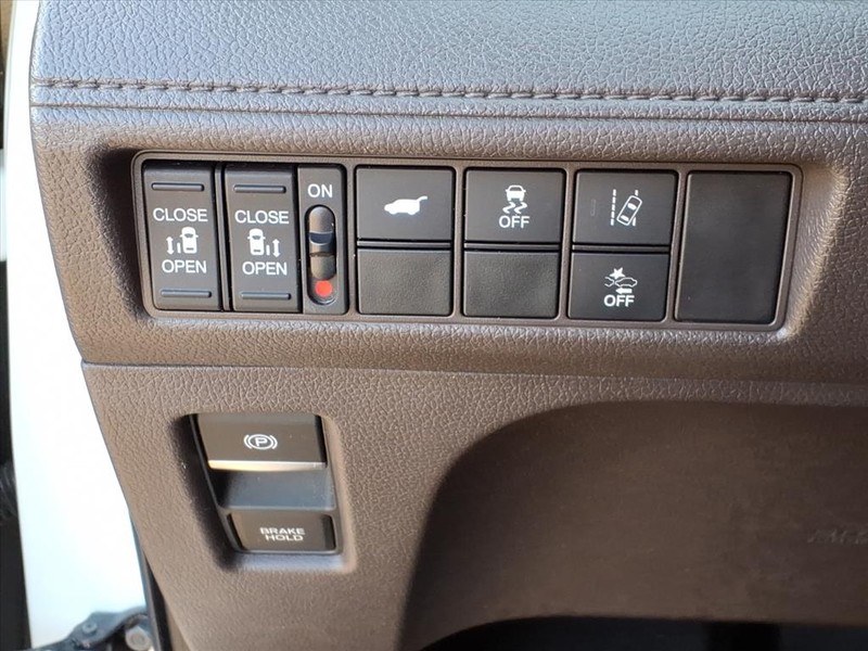 Honda Odyssey Vehicle Full-screen Gallery Image 14