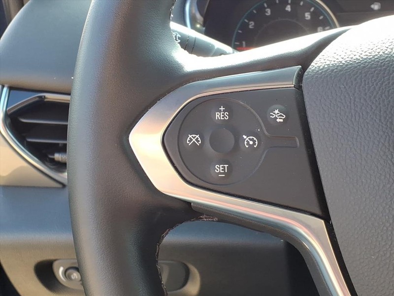 Chevrolet Traverse Vehicle Full-screen Gallery Image 17