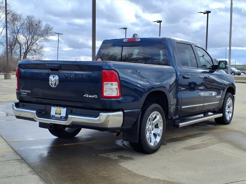 Ram 1500 Vehicle Full-screen Gallery Image 4