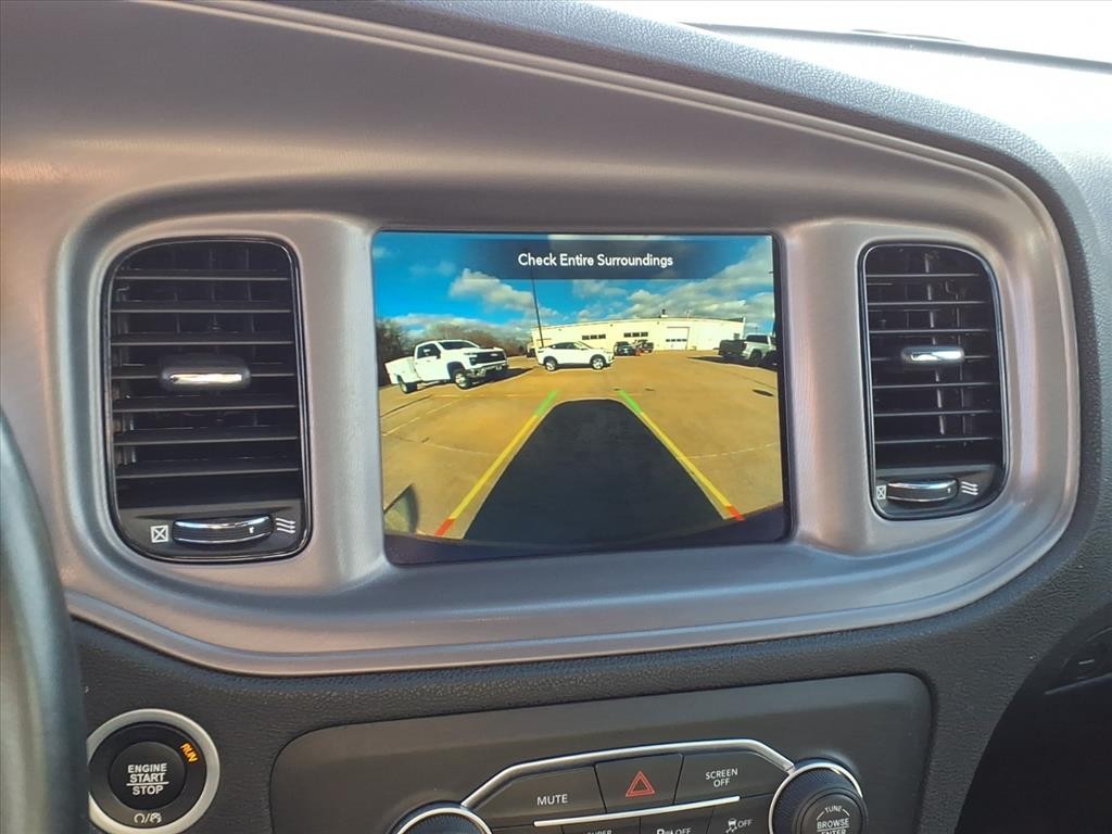 Dodge Charger Vehicle Full-screen Gallery Image 13