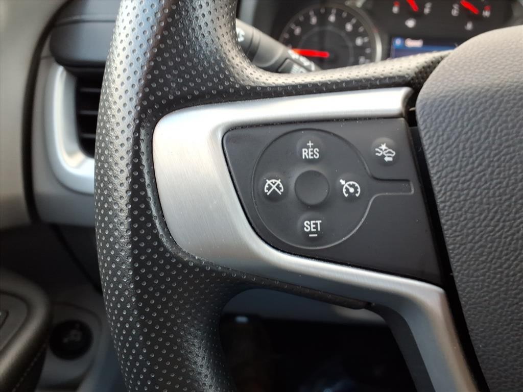 GMC Terrain Vehicle Full-screen Gallery Image 16