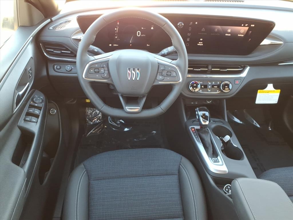 Buick Envista Vehicle Full-screen Gallery Image 7