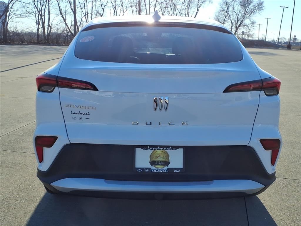 Buick Envista Vehicle Full-screen Gallery Image 19